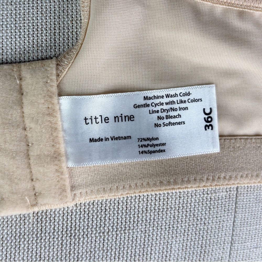 New Title Nine Cuz She Says So Sports Bra sz 36C * Underwire High Impact - Picture 8 of 8